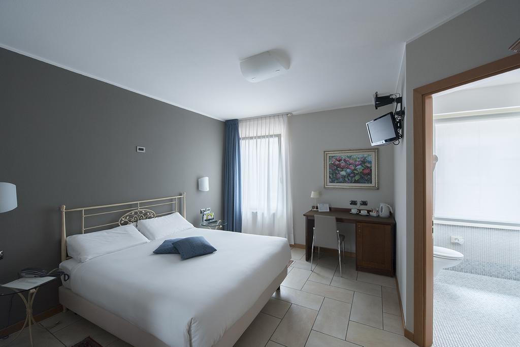 Hotel Villa Colico Dış mekan fotoğraf